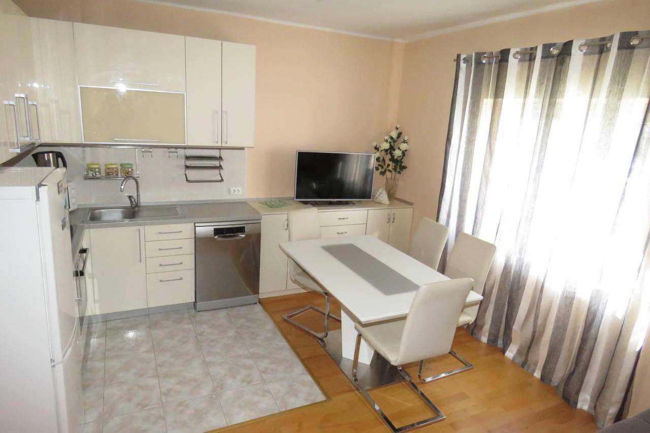 Apartment Central City มาคาร์สกา ภายนอก รูปภาพ