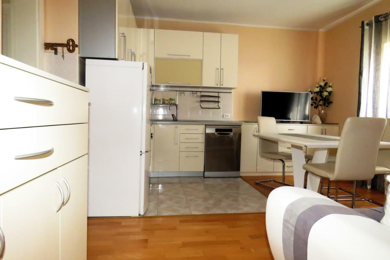 Apartment Central City มาคาร์สกา ภายนอก รูปภาพ